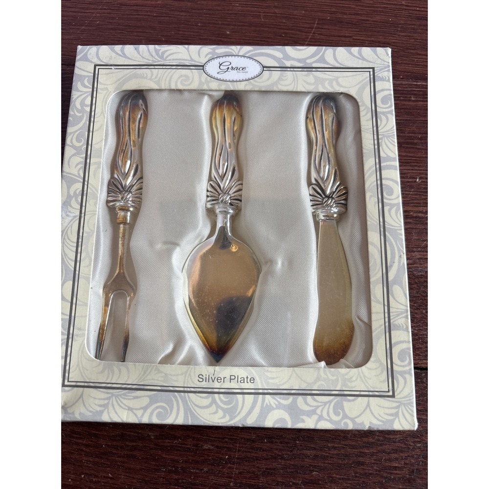 Grace's Teaware Silverplate Cheese Server Set of 3